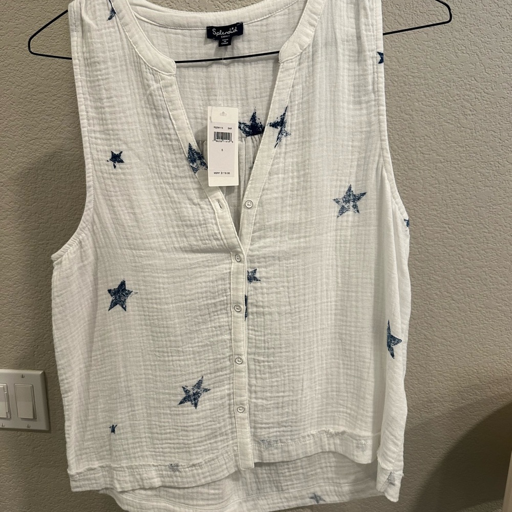 Splendid Sleeveless White Top with Blue Stars